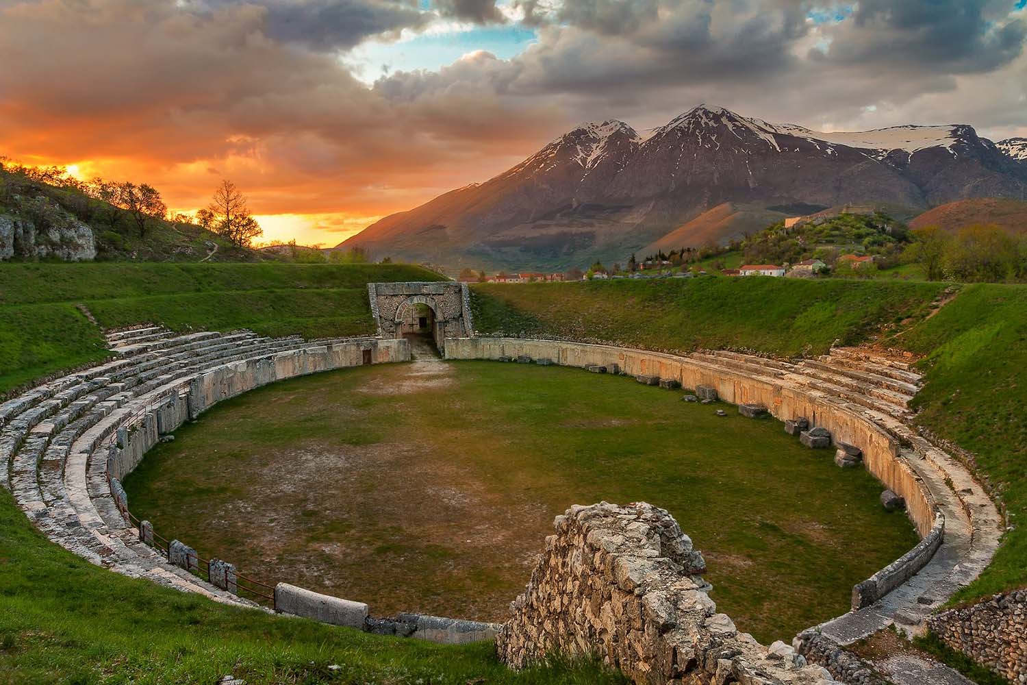 Alba Fucens Abruzzo